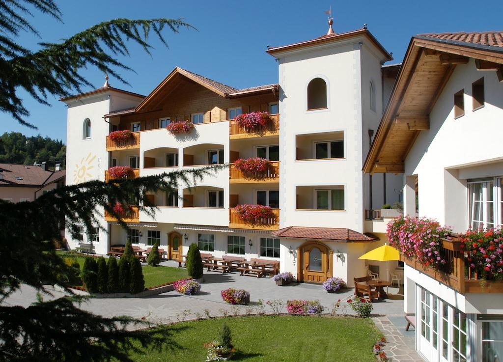Hotel Sonnenhof Castelrotto Exterior foto